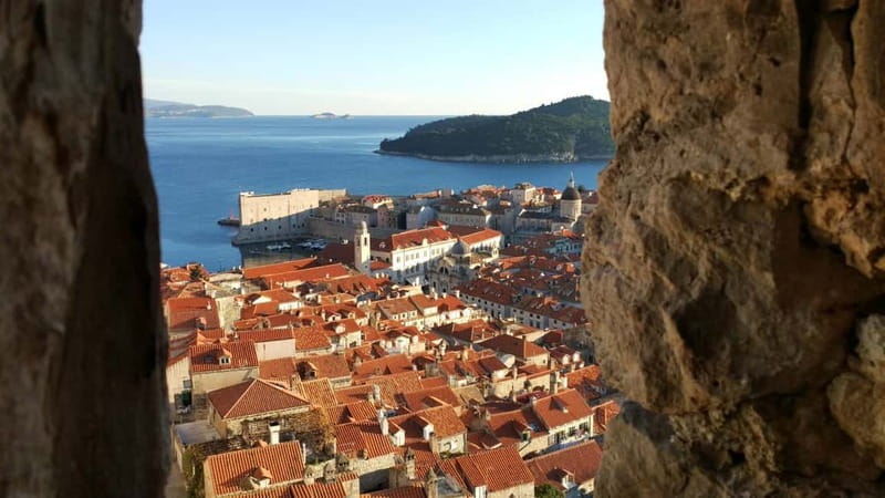 Walls of Dubrovnik: Small-Group 2-Hour Tour With a Local - Where to Meet: Fort Revelin Corner and the Red and White Flag