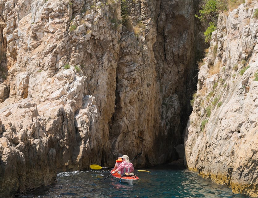 Water activity, kayak tours with a guide, cliff jumping - Language and guide vibe: why it matters when you’re in open water