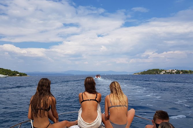 Water Taxi Ride from Split Airport to Hvar - Skippers, English, and Local Customs You Can Ask About