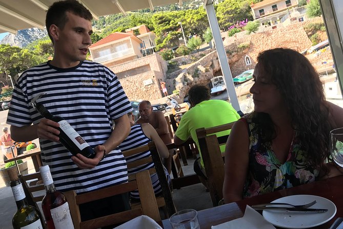 Wine Lovers tour from Hvar - What to expect from the food pairings