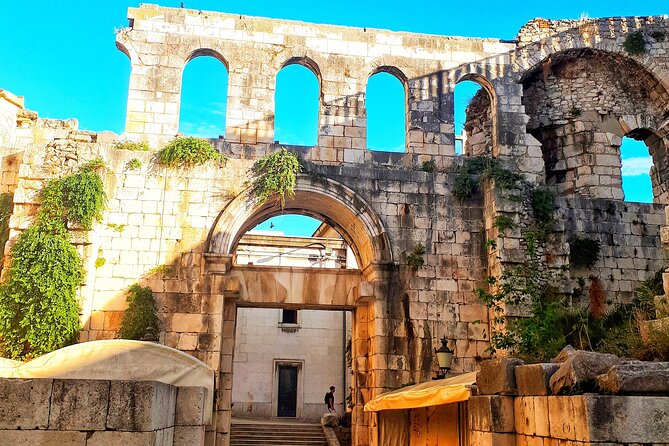 Wonderful Split - Diocletian's Palace Private Walking Tour - Stop 2: The Golden Gate, the main entrance cue