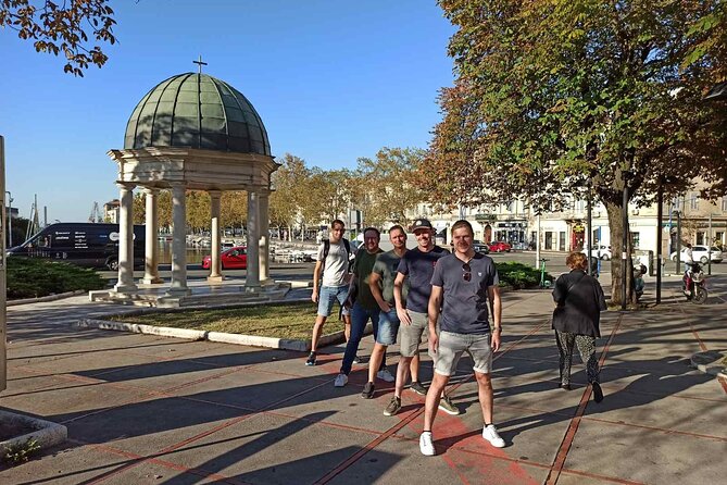 WW2&UNDERGROUND discovering the unknown EXTENDED TOUR - Guides and the kind of attention you get with small groups