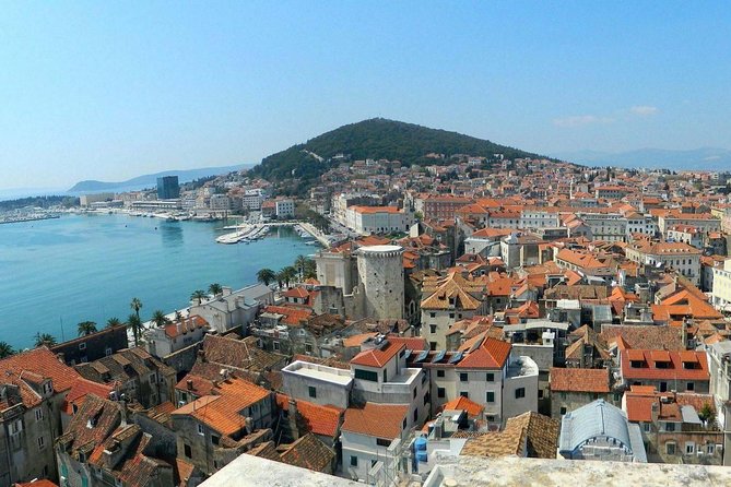 YOUR BEST PRIVATE TOUR - amazing Split and Diocletian's palace - Entering Diocletian’s Palace through the main gates and into the story