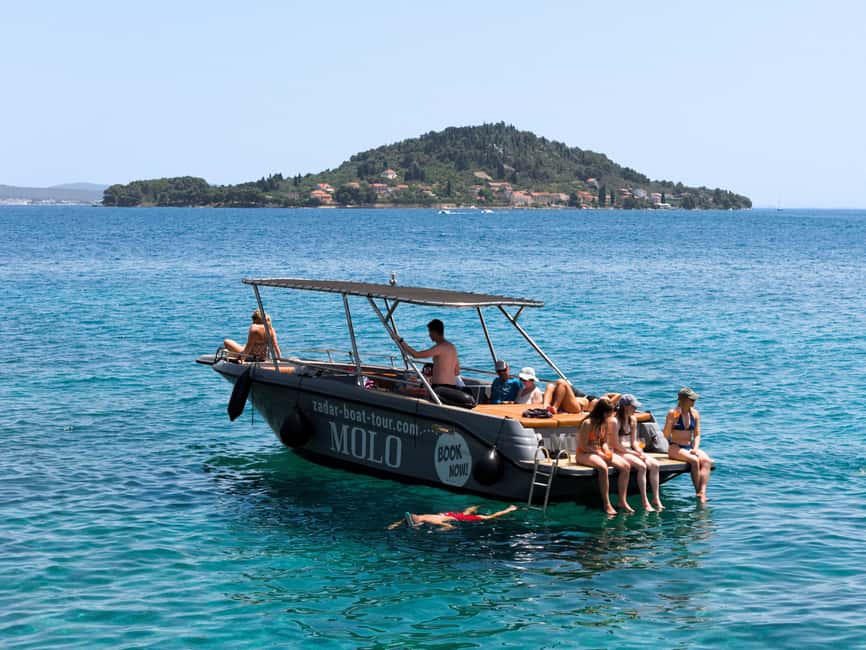 Zadar: 3 Islands Luxury Boat Tour with Aperol Spritz - Foša Harbor start: your day begins by Zadar’s Old Town