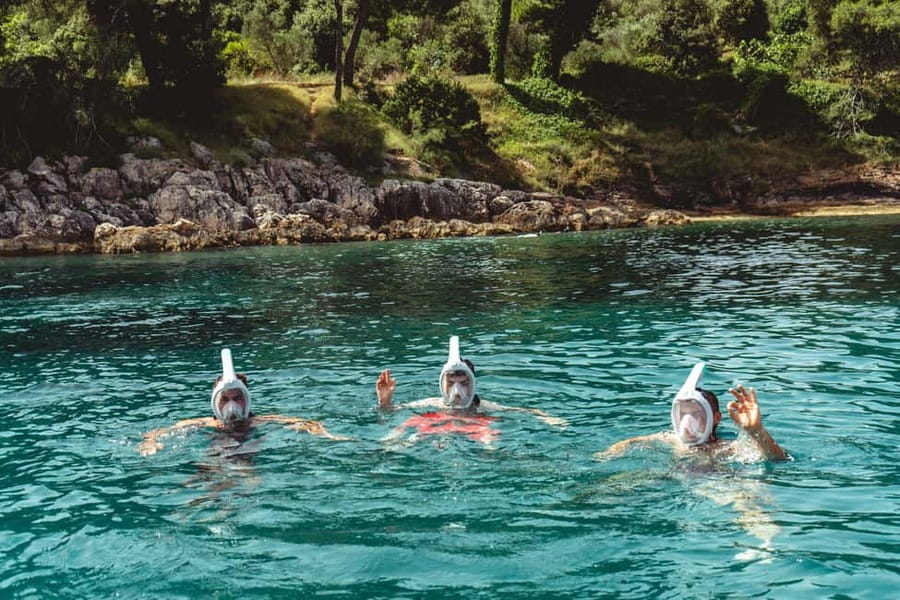 Zadar: 3 Islands Luxury Boat Tour with Aperol Spritz - Leaving Zadar: Old Town views while you head south