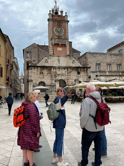 Zadar City Tour 120min Walk - St. Donatus and the rotunda moment