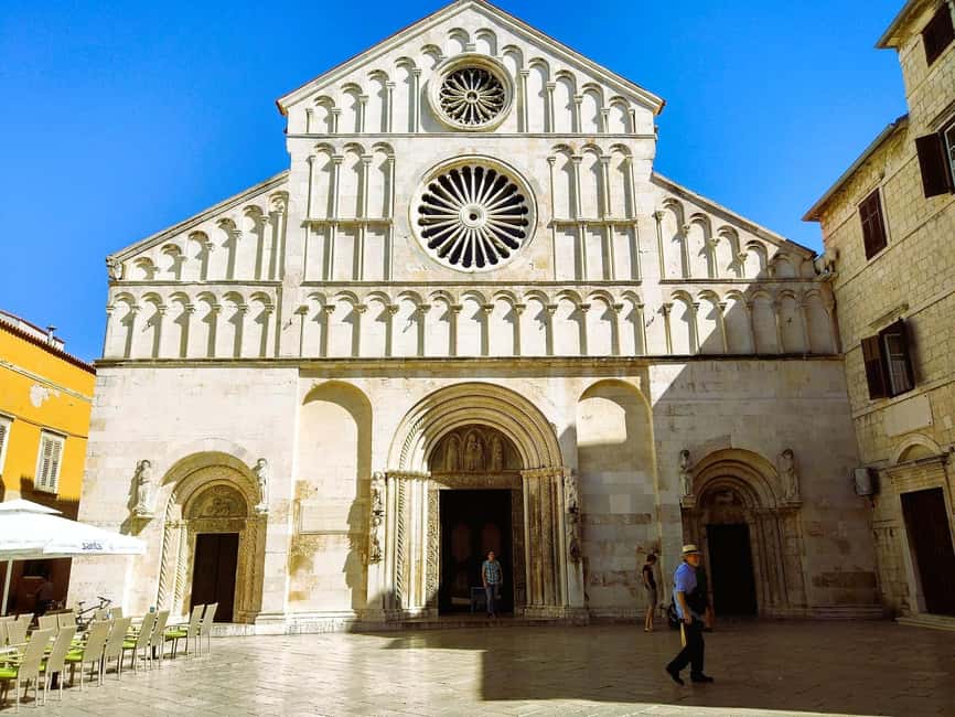Zadar City Tour 120min Walk - St. Maria Benedictine Monastery area: art, but mostly from outside