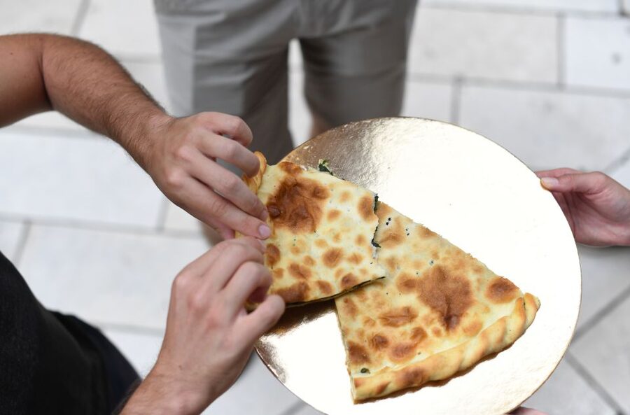 Zadar: Culinary Walking Tour with Food Tastings - Roman Forum, Kalelarga, and People’s Square: the tour’s core route