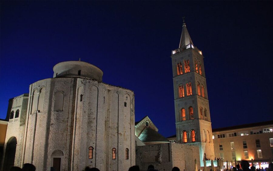 Zadar: Guided City Walking Tour - Roman Forum Covered With Archaeology and the St. Donatus Rotunda