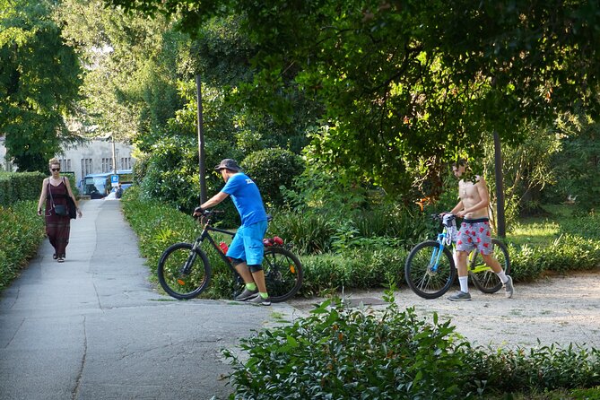 Zadar Guided Electric Bike Tour - Meeting point and timing: start strong at 10:00