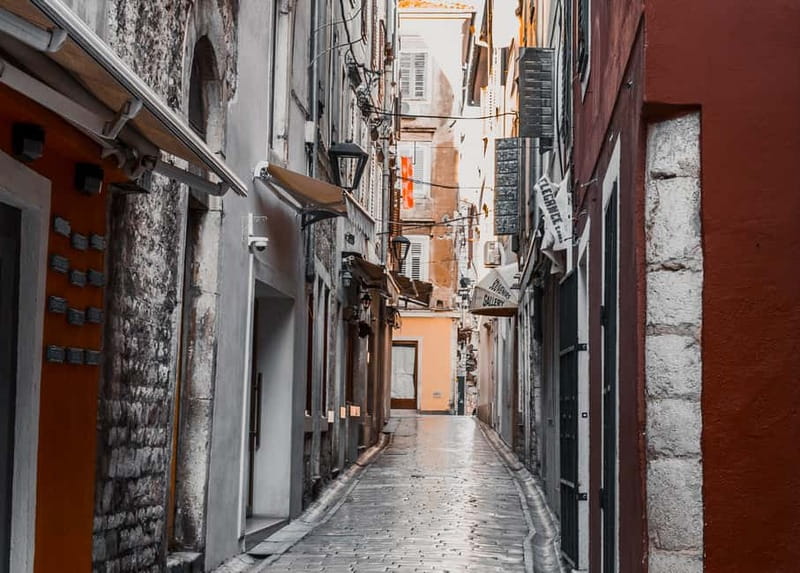 Zadar: Guided Walking Tour - Guide energy matters, and this tour delivers