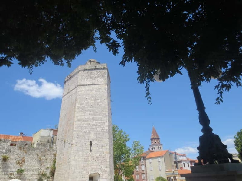 Zadar: Guided Walking Tour - Story stops on the walk: monuments, legends, and little corners
