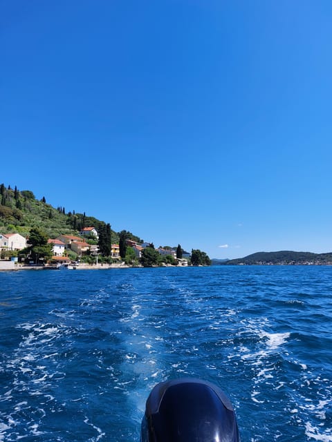 Zadar: Half-day trip wooden boat with drinks - ALL INCLUSIVE - Price check: $34 for a half day with gear and drinks