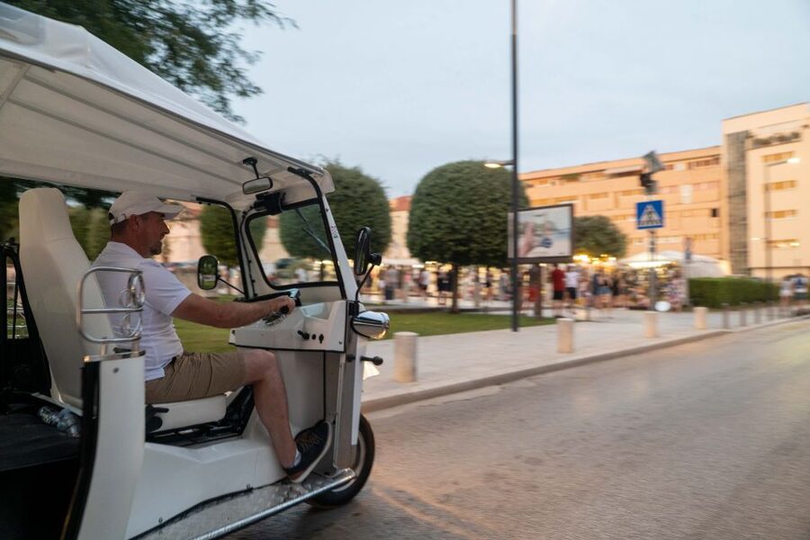 Zadar: Hidden Gems Eco Tuk Tuk Tour - Land Gate Photo Stop: Old Walls, Clear Orientation