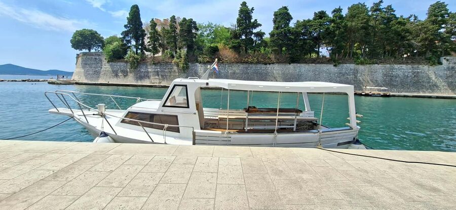 Zadar: Island Hopping Speedboat Adventure with Aperol Spritz - Island village breaks: walk time, coffee or gelato, and beach lounging