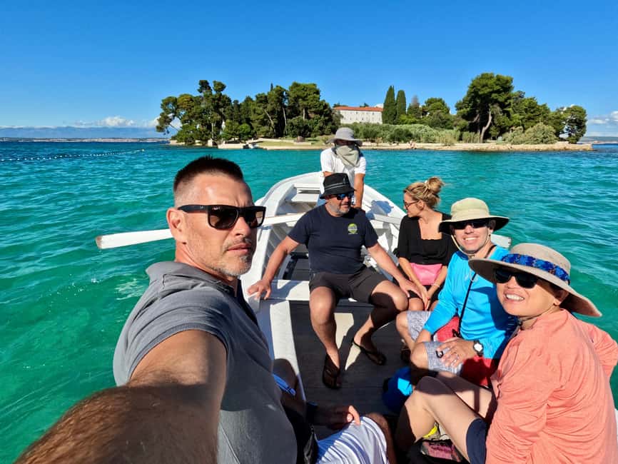 Zadar: Island-Hopping, Swimming & Snorkeling SpeedBoat Tour - Photo stops, a secret stop, and The Greeting to the Sun