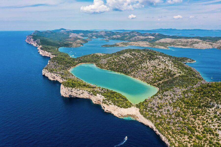 Zadar: Kornati and Telašćica Full-Day Boat Trip with Lunch - Getting Started from Zadar: Meeting, Breakfast, and Morning Vibes