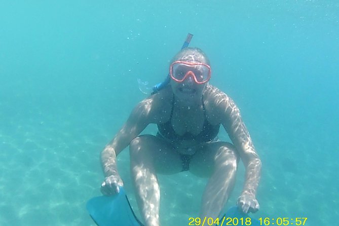 Zadar: Kornati Boat Tour with Snorkeling, Breakfast and Lunch - Boat comfort and the real risk of feeling crowded