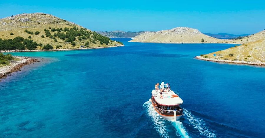 Zadar: Kornati Boat Trip with Lunch and Swim Stops - Kornati National Park Lunch and Swim: Clear Water, Dock Meals, and Time to Wander