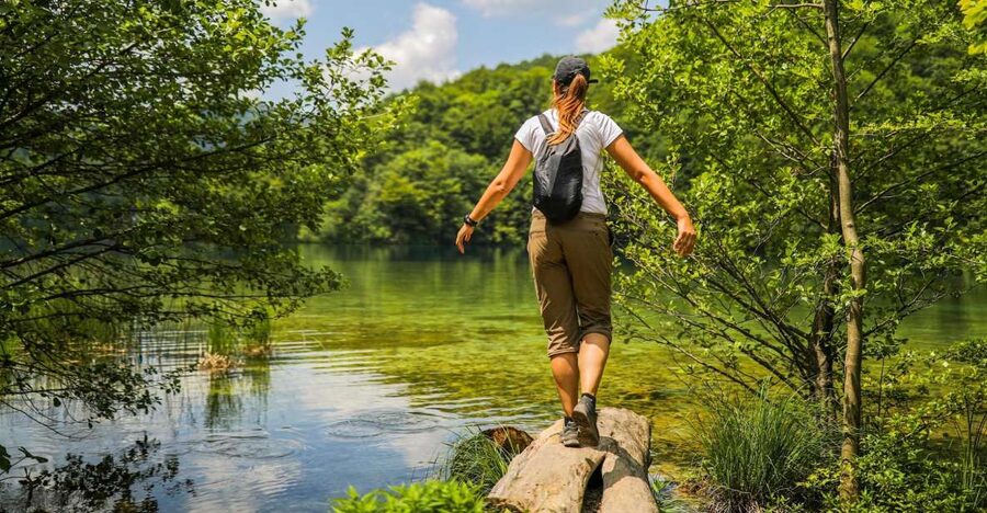 Zadar: Plitvice Lakes Full-Day Guided Tour with a Boat Ride - Kozjak Lake electric boat ride: 20 minutes of calm