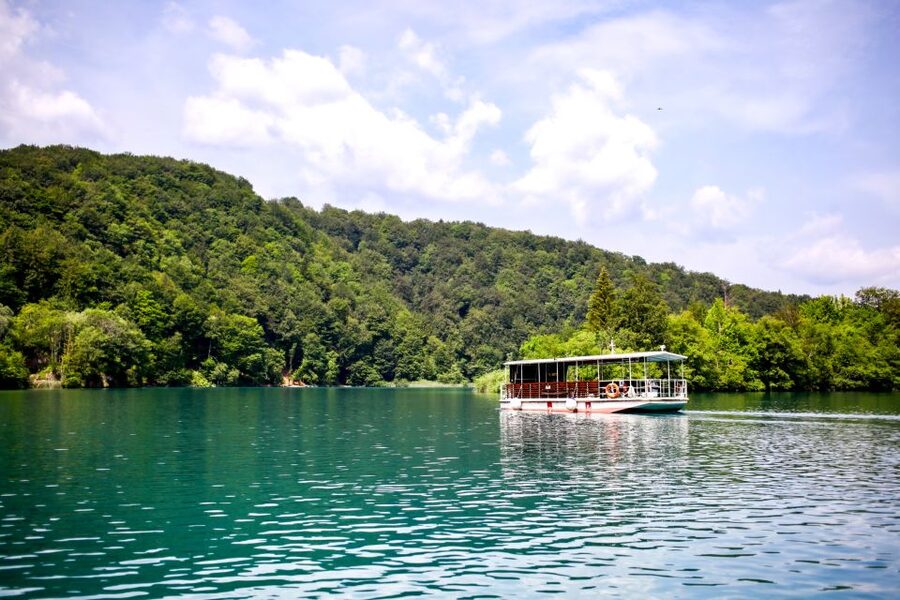 Zadar: Plitvice Lakes with Boat Ride and Zadar Old Town Tour - Skip-the-line entry and timed group flow, without feeling rushed