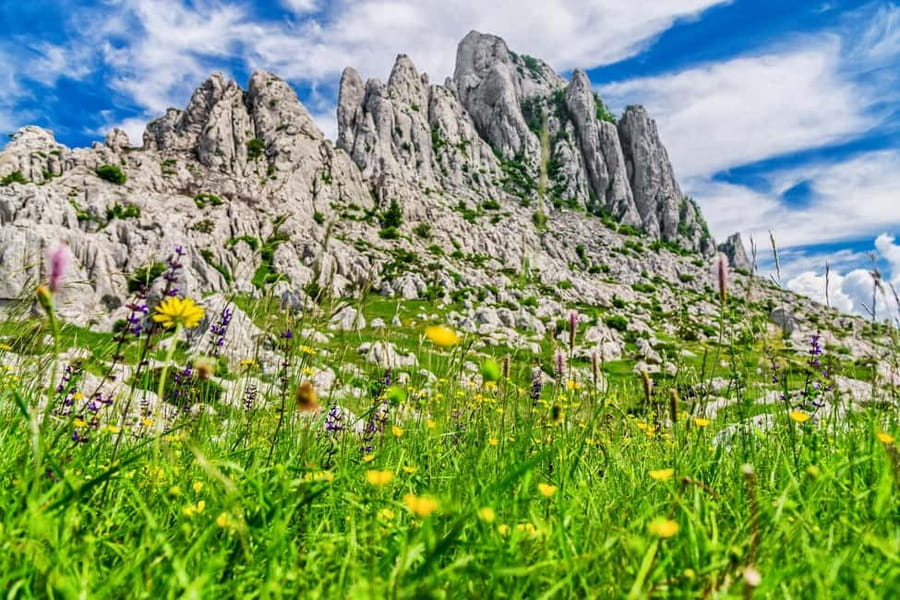 Zadar: Scenic trip to mountains, caves and rivers - Maslenica bridges and the Zrmanja canyon viewpoints before you hike