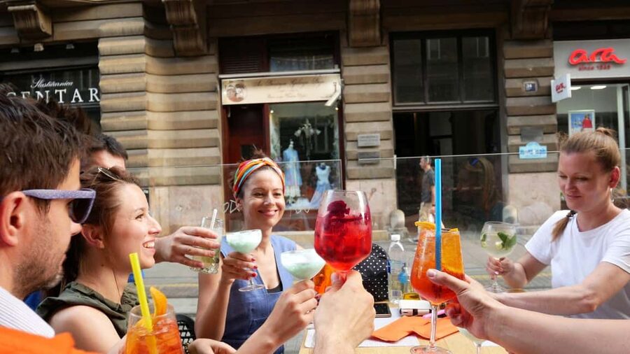 Zagreb: 3–Hour Classic Bike Tour - Guides, Group Size, and Why the Storytelling Gets Praised