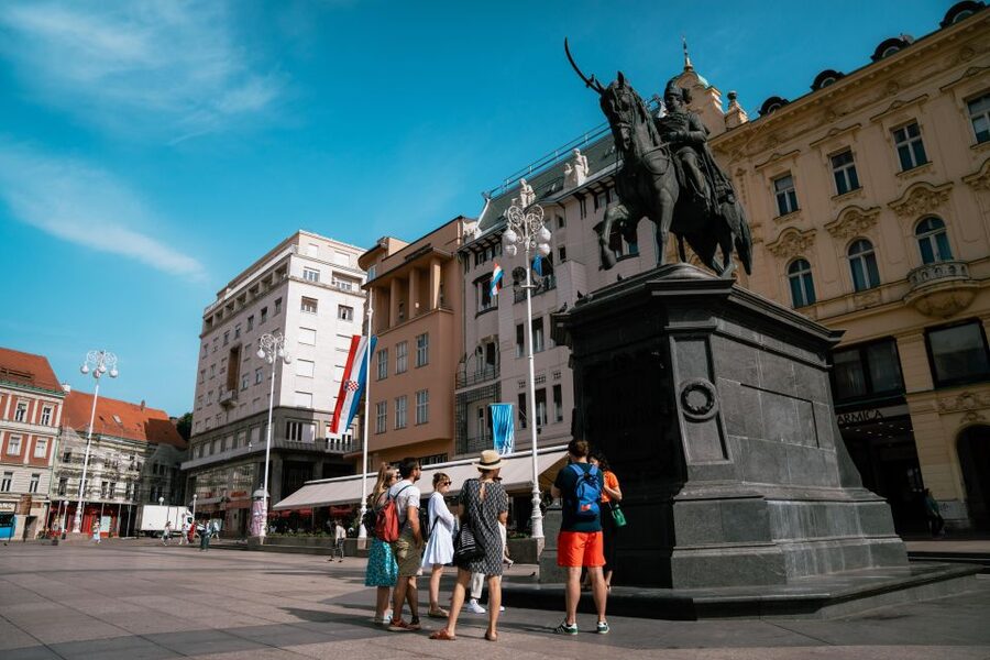 Zagreb: Guided City Tour with WWII Tunnels - Price and Value: Is $23 Really Fair for All This?