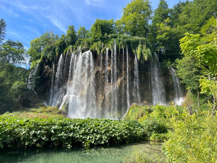 Zagreb: Rastoke & Plitvice Lakes Guided Tour with Ticket - Getting out of Zagreb: pickup, van ride, and pacing that keeps you sane