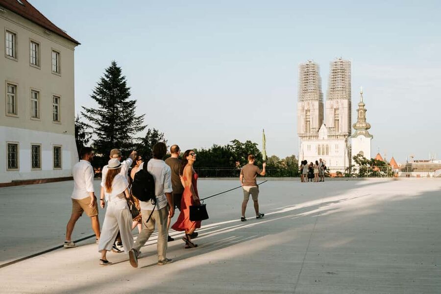 Zagreb: Restaurants, Food & Old Town Walking Tour - Tkalčićeva Street and the Stone Gates, old defenses meet daily life