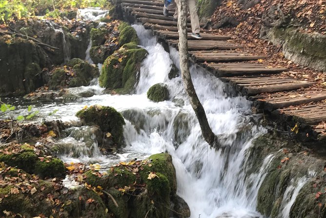 Zagreb to Split private transfer with National park Plitvice lakes guided tour - Pickup in Zagreb and drop-off in Split, done the easy way